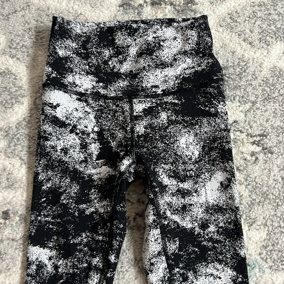 Lululemon Wunder Under High-Rise Tight 25" *Full-On Luxtreme - Picture 2 of 7